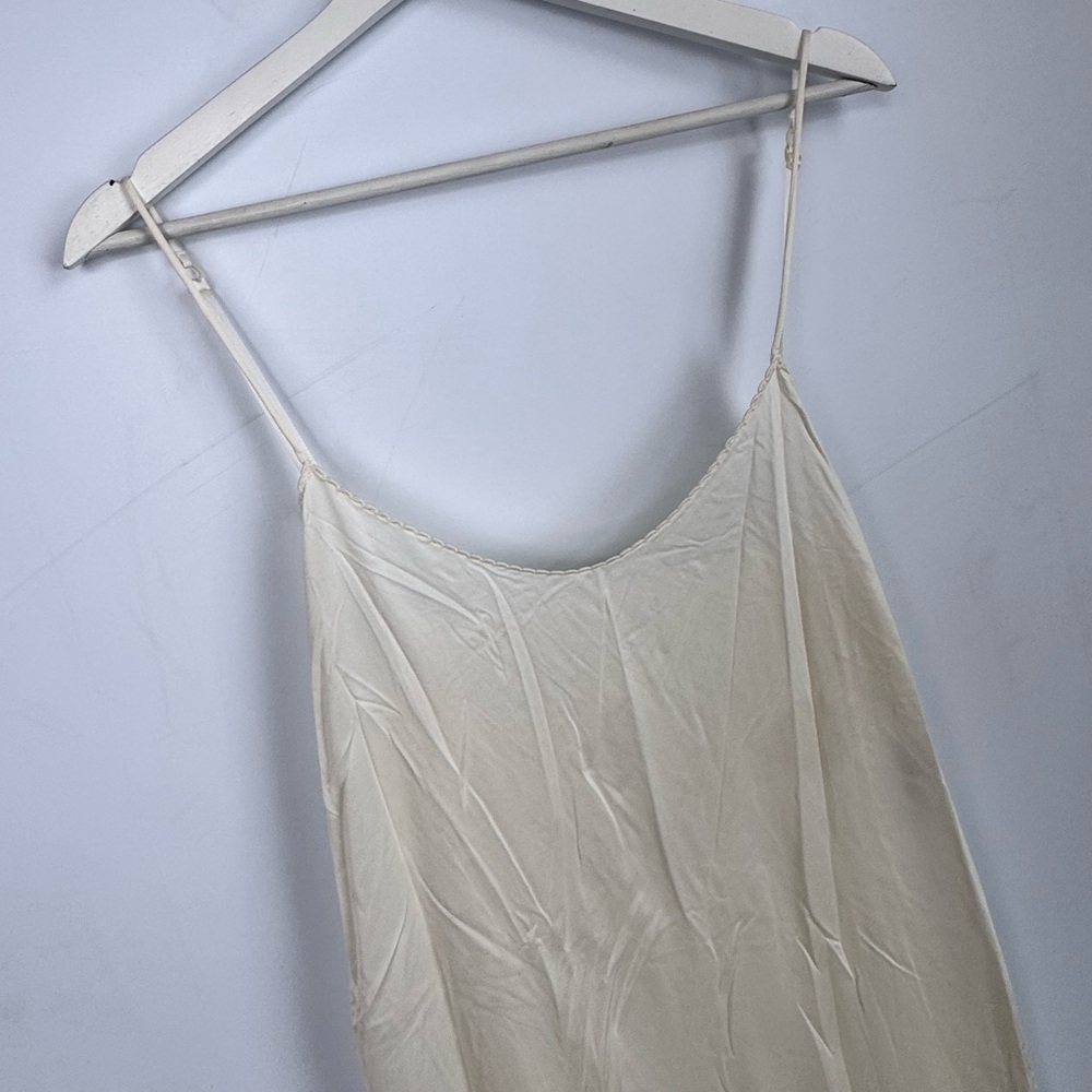 Vintage Vanity Fair Off-White Long Nylon Slip Size 38 - Picture 2 of 8